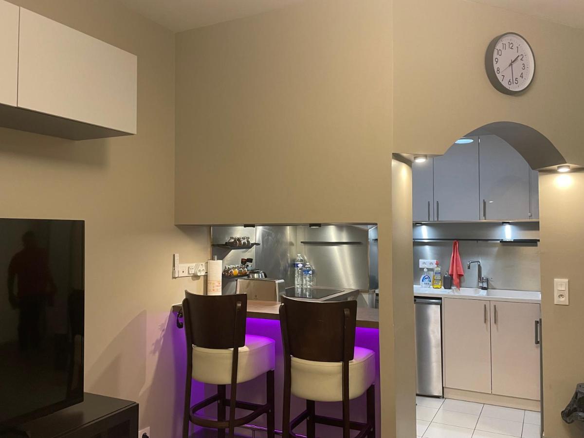 Luxurious Flat In Bondy, Apartment Bagian luar foto